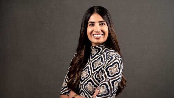 Asha Sharma, CEO di Microsoft Gaming, ritratto fotografico