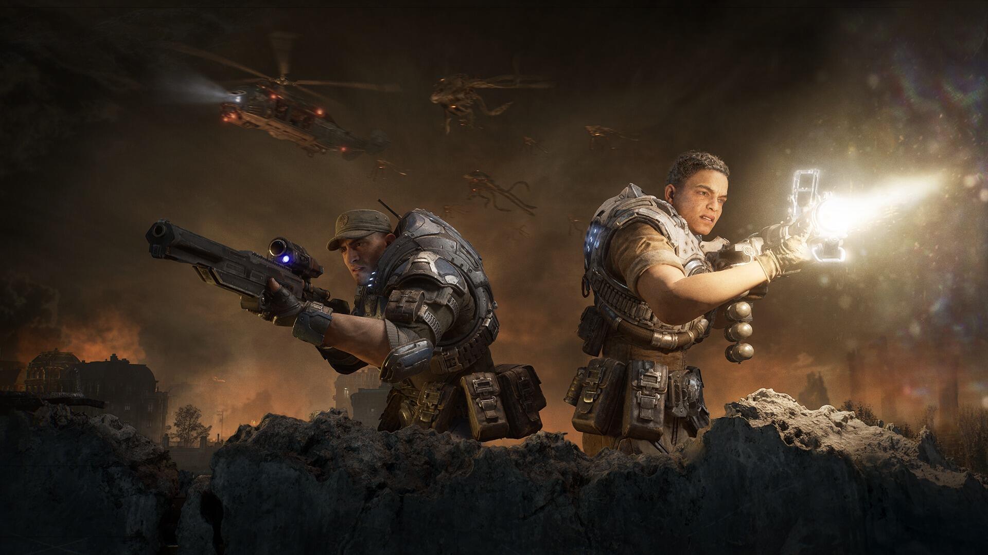 Artwork ufficiale di Gears of War: E-Day con Dom Santiago armato di fucile Longshot e la Squadra Bravo impegnati nella difesa notturna di Kalona.